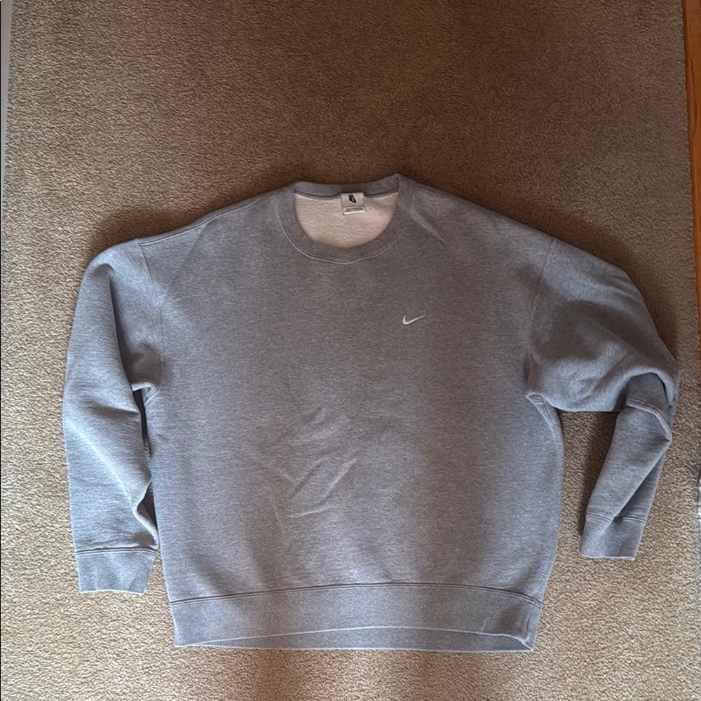 Nike Men’s Gray Sweatshirt Large